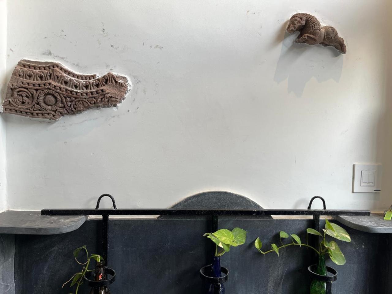 Nirman Homestay 5 Minutes Walk To Beach 푸리 외부 사진